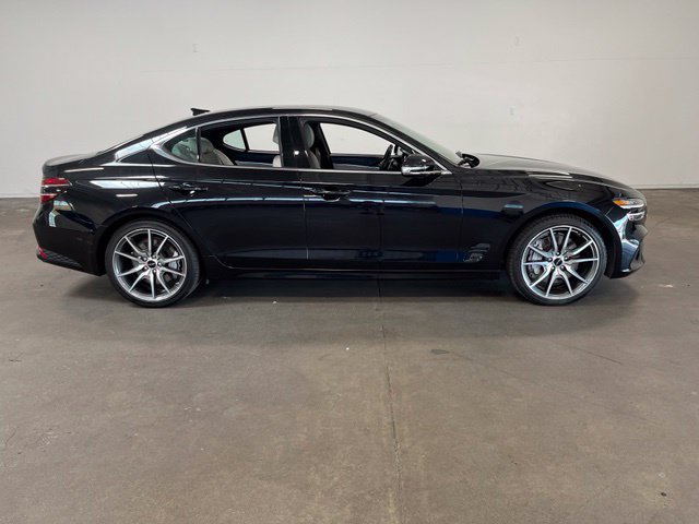 Used 2025 Genesis G70 2.5T RWD image 2