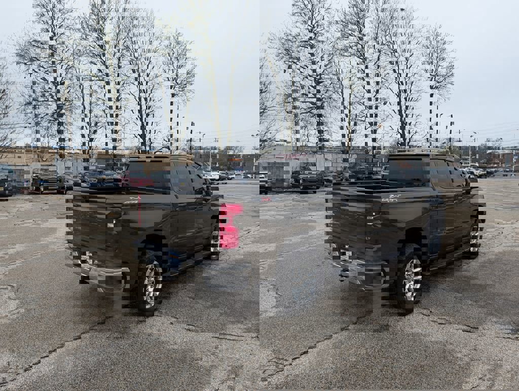 Certified 2024 Chevrolet Silverado 1500 LT image 16