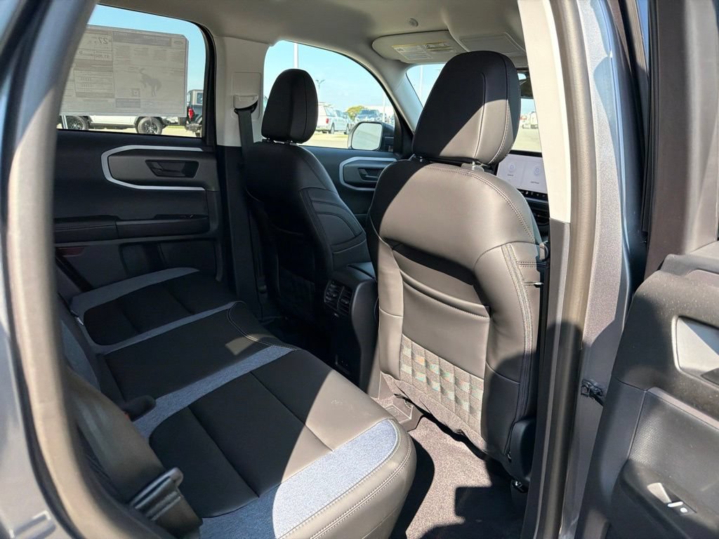 New 2026 Ford Bronco Sport Outer Banks AWD/4WD image 18