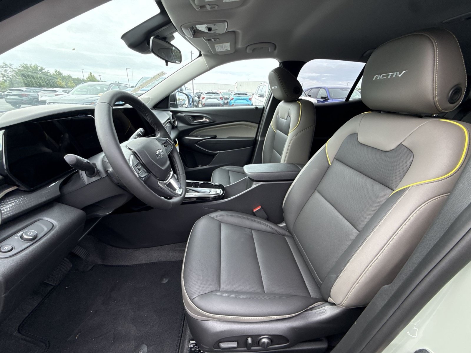 New 2026 Chevrolet Trax ACTIV w/ Driver Confidence Package FWD image 14