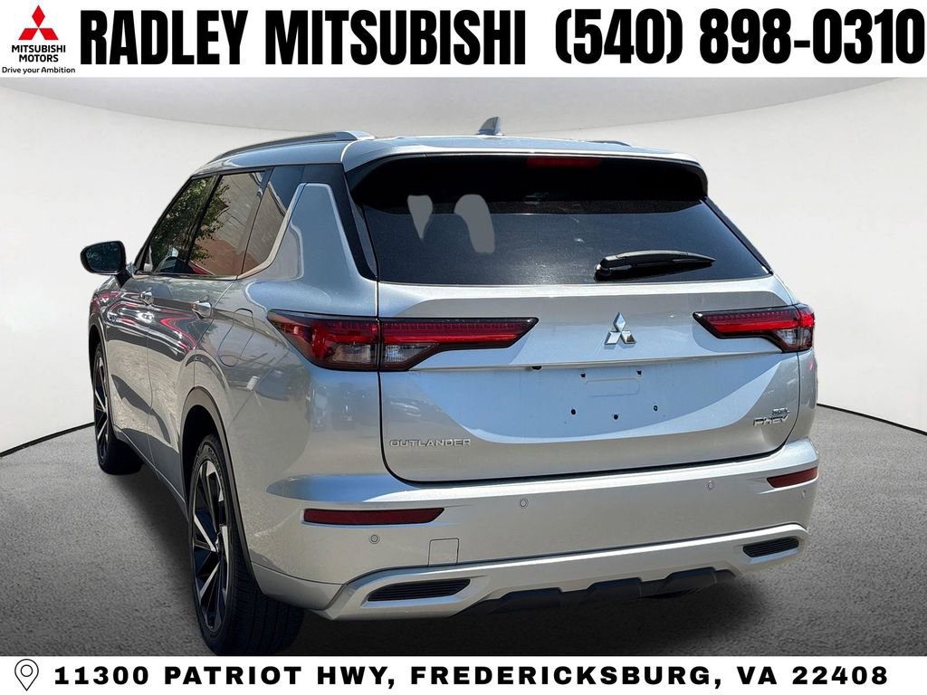 Used 2023 Mitsubishi Outlander SEL AWD/4WD image 18