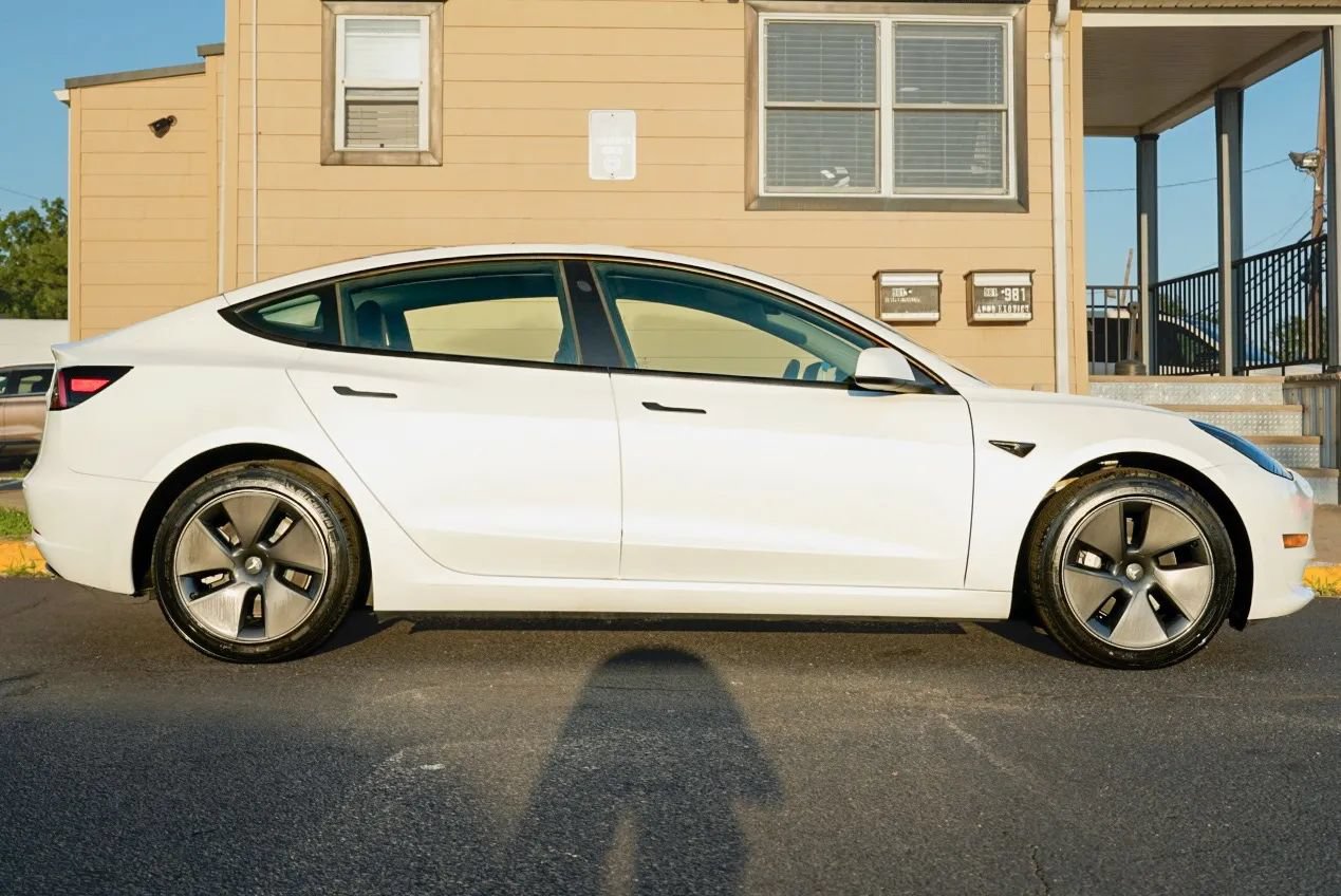 Used 2023 Tesla Model 3 Long Range AWD/4WD image 4