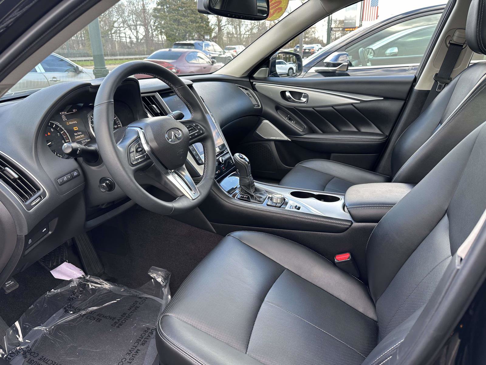 Used 2023 INFINITI Q50 Luxe w/ Cargo Package image 15