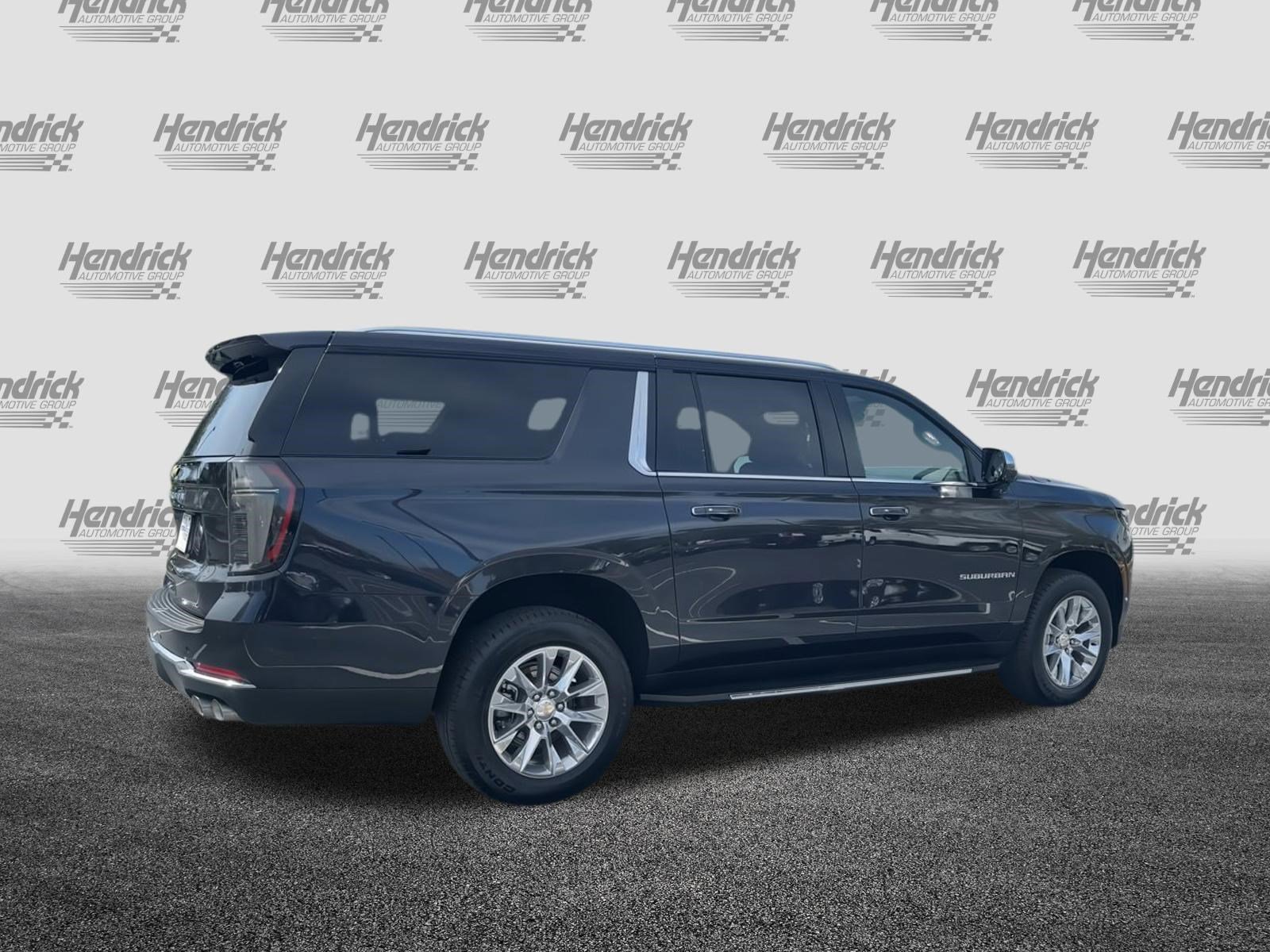 Used 2025 Chevrolet Suburban Premier RWD image 45