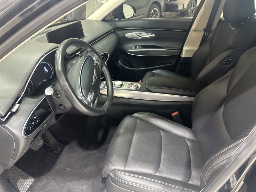 Used 2023 Genesis GV70 2.5T Select w/ Select Package image 15