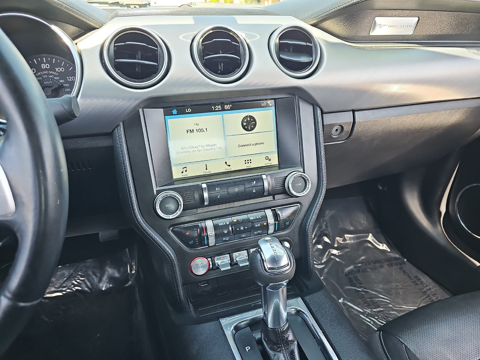 Used 2018 Ford Mustang Premium RWD image 19