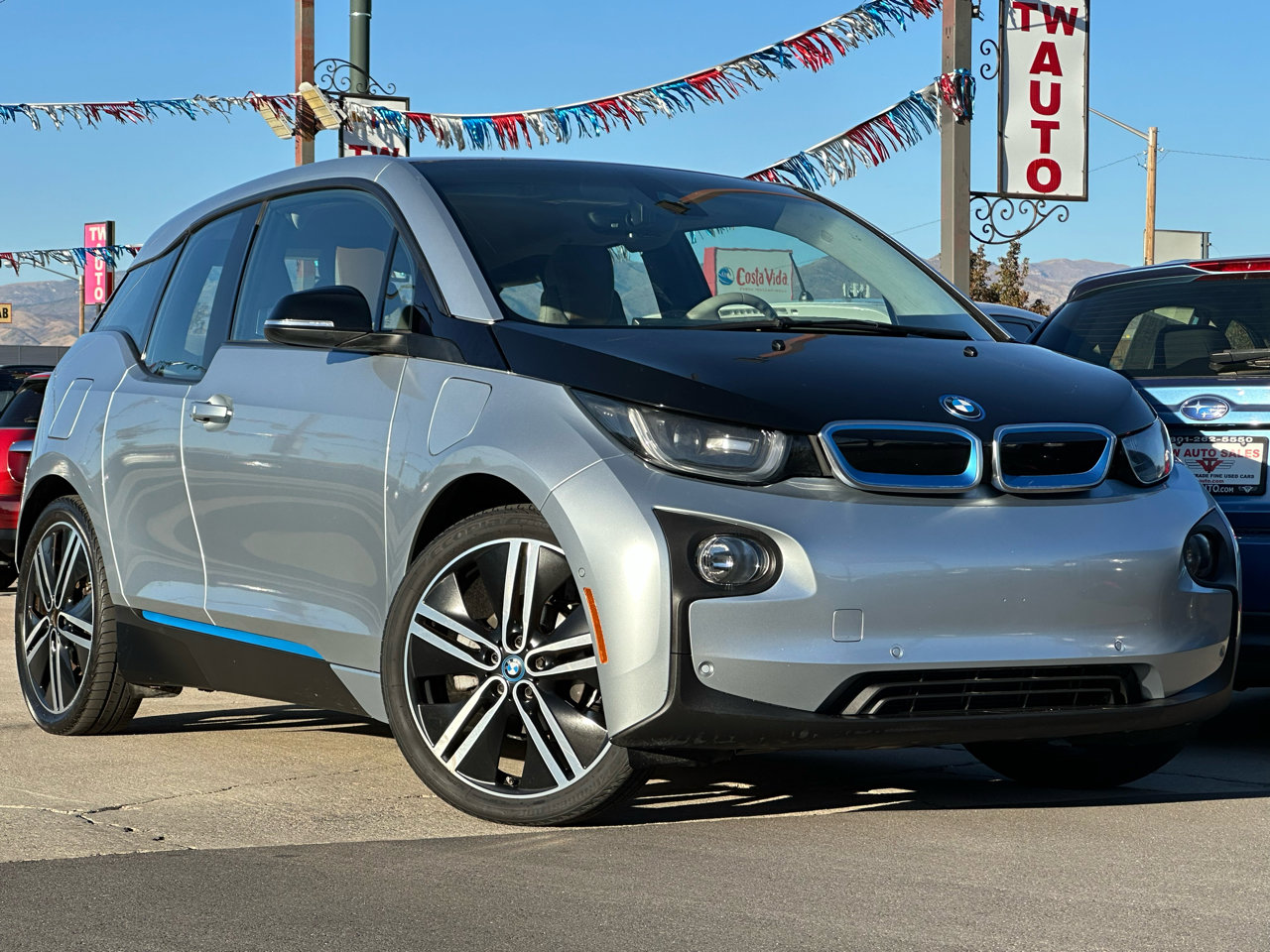 Used 2015 BMW i3 w/ Range Extender image 3