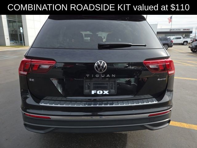 Used 2023 Volkswagen Tiguan SE AWD/4WD image 7