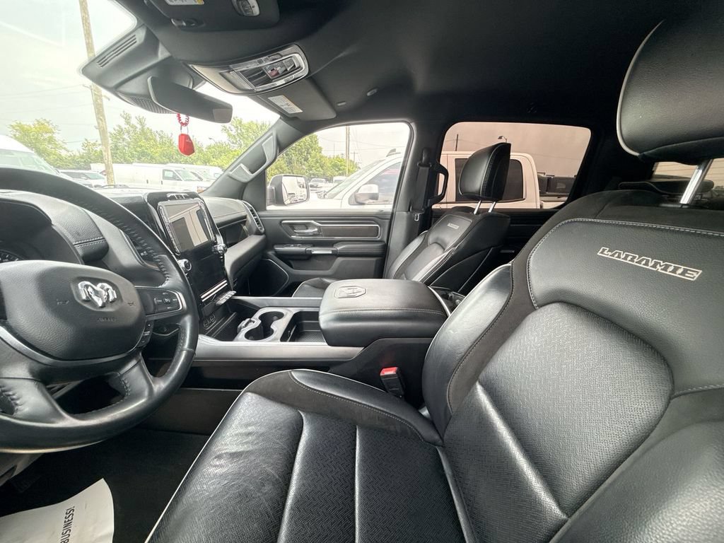 Used 2023 RAM 1500 Laramie AWD/4WD image 9