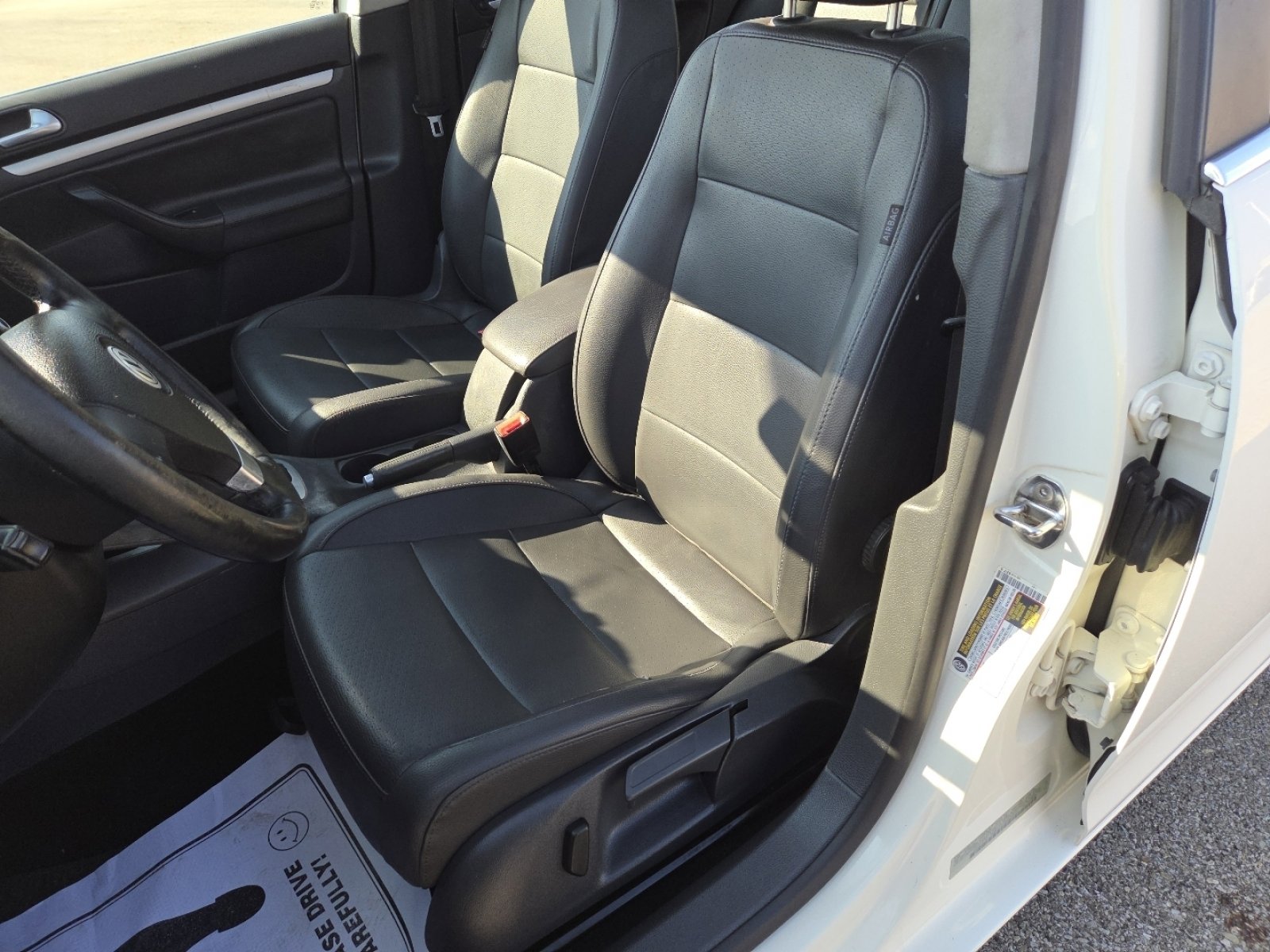 Used 2008 Volkswagen Jetta SE image 20