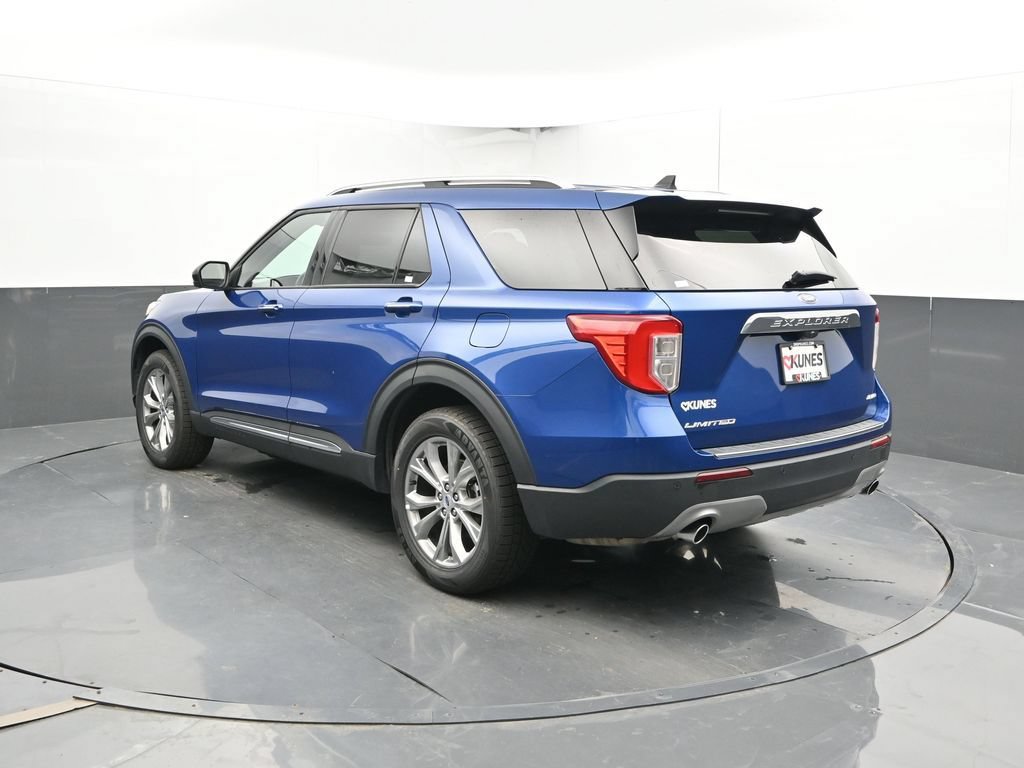 Used 2023 Ford Explorer Limited AWD/4WD image 10