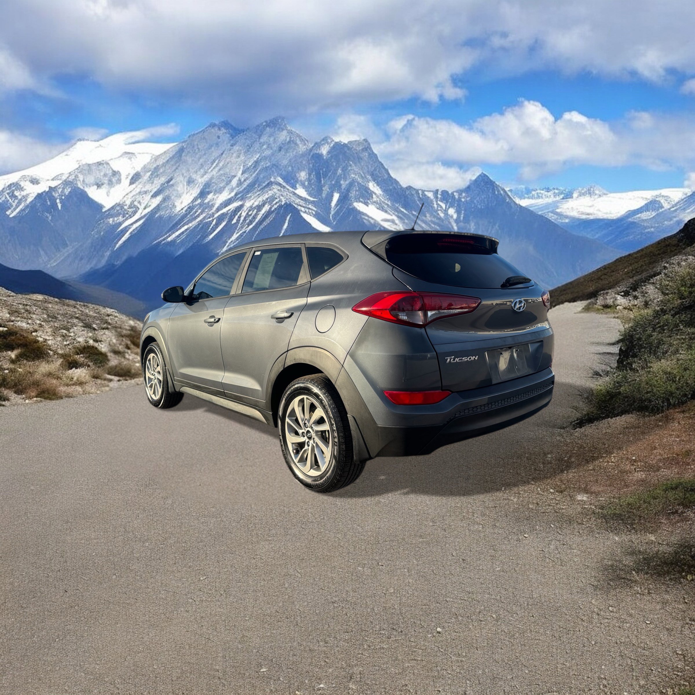 Used 2017 Hyundai Tucson SE image 3