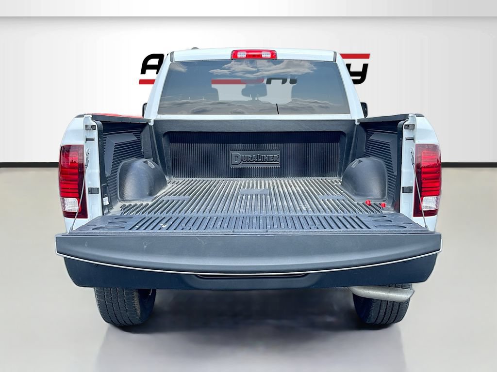 Used 2022 RAM 1500 Warlock AWD/4WD image 25