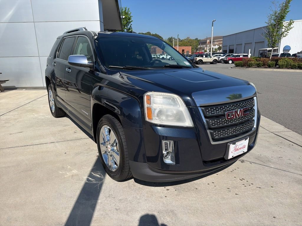 Used 2015 GMC Terrain SLT image 1