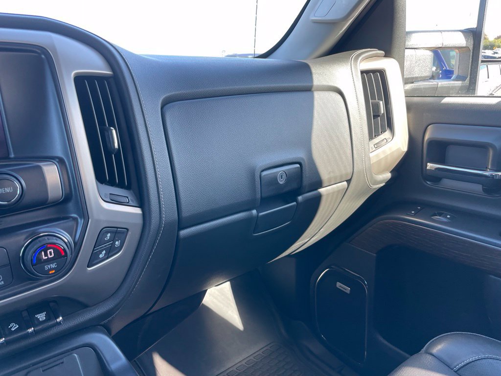 Used 2017 GMC Sierra 3500 Denali w/ Duramax Plus Package AWD/4WD image 41