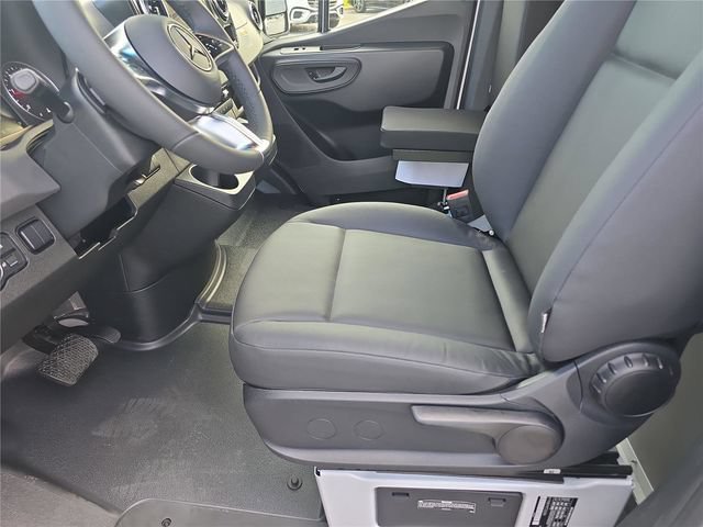 New 2026 Mercedes-Benz Sprinter 2500 image 19