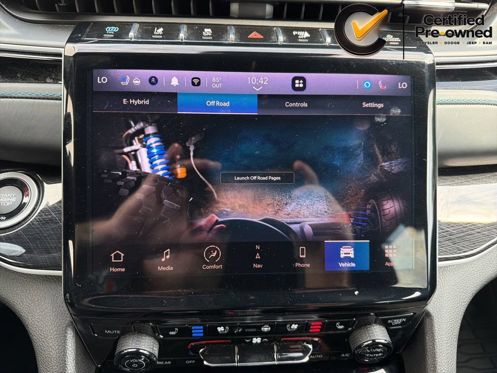 Used 2022 Jeep Grand Cherokee Trailhawk AWD/4WD image 92