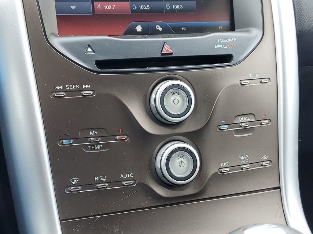 Used 2013 Ford Edge SEL image 24