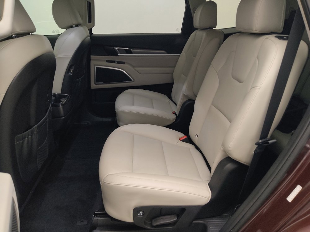 Used 2021 Kia Telluride S FWD image 18