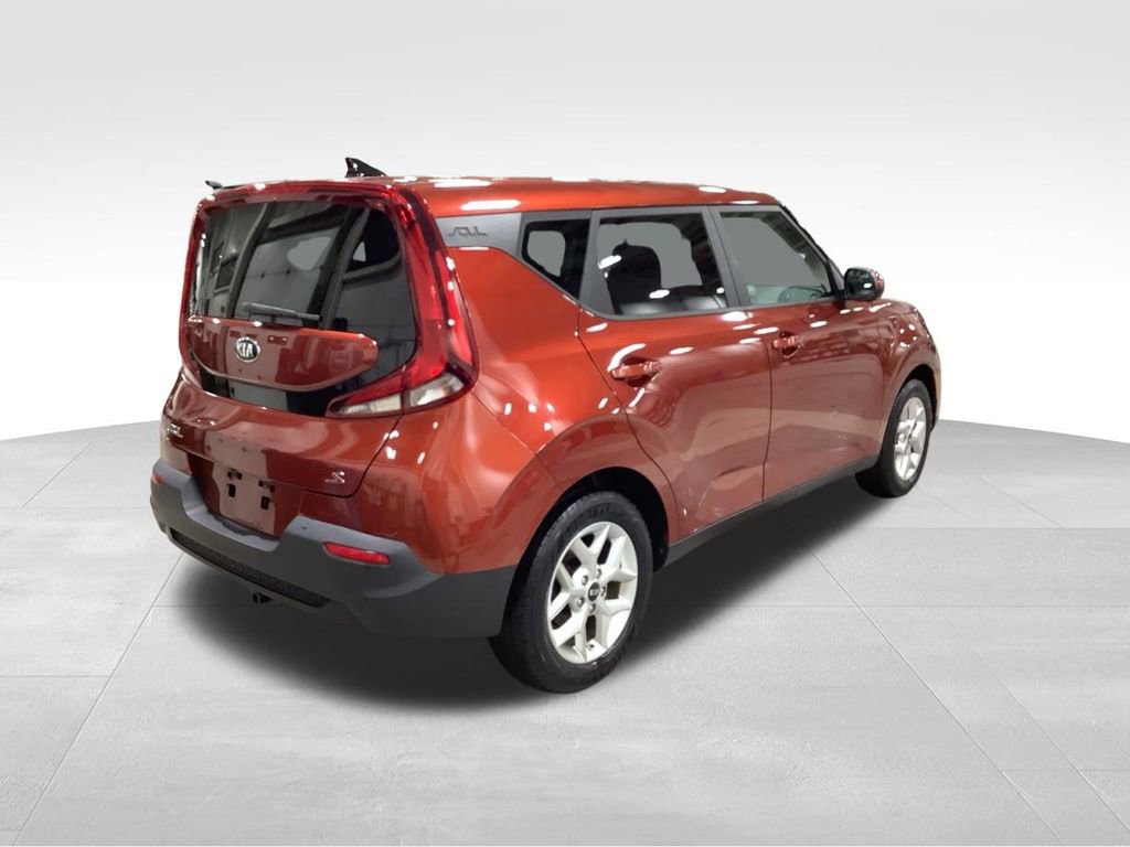 Certified 2020 Kia Soul S image 10