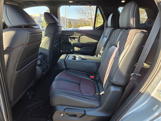 New 2026 Honda Pilot Black Edition image 11