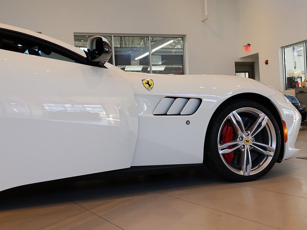 Certified 2018 Ferrari GTC4Lusso image 47