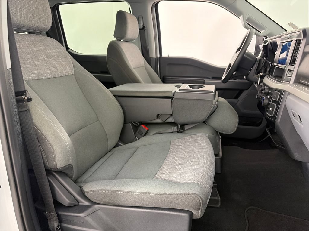 Certified 2025 Ford F250 XLT AWD/4WD image 30