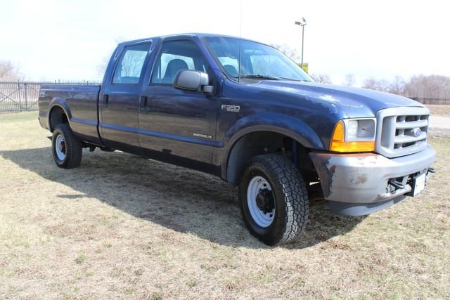 Used 2001 Ford F350 XL image 12