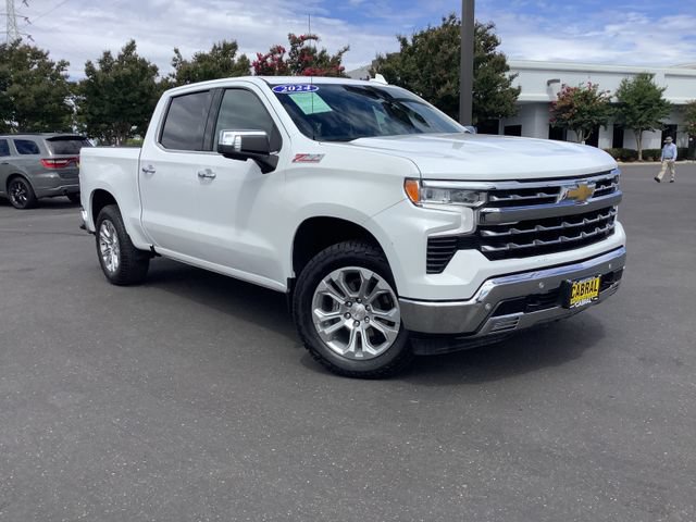 Used 2024 Chevrolet Silverado 1500 LTZ w/ LTZ Premium Package AWD/4WD image 2