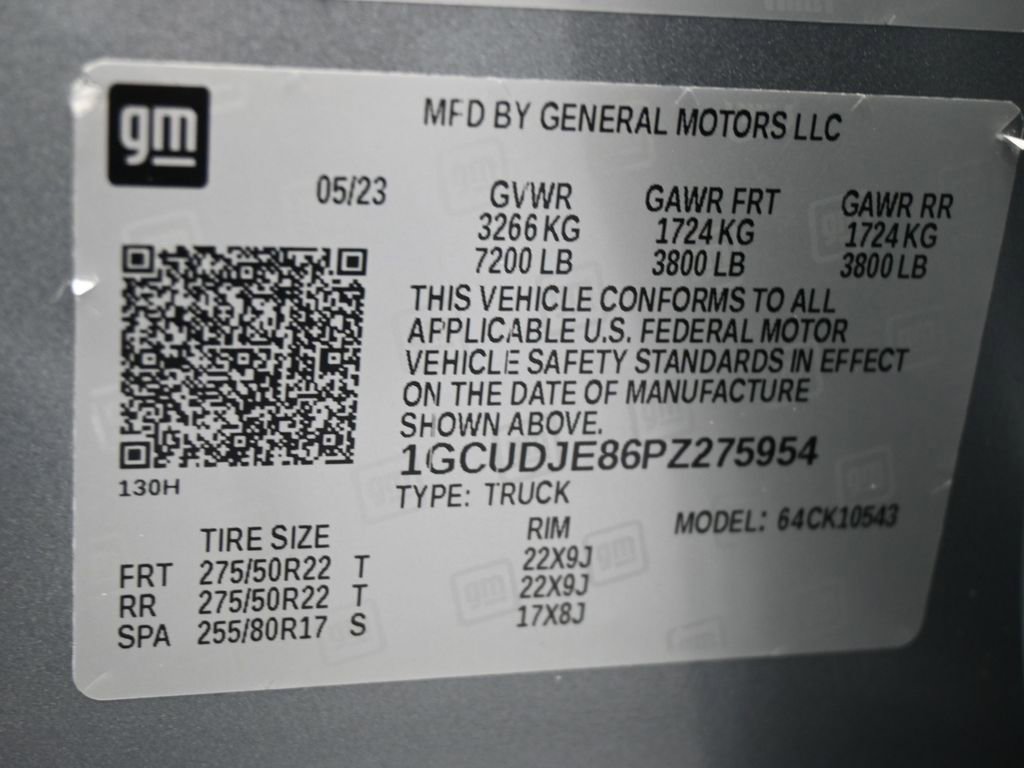 Used 2023 Chevrolet Silverado 1500 High Country w/ Technology Package image 17