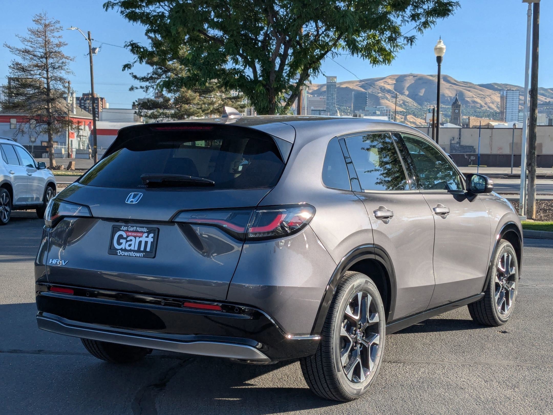 New 2026 Honda HR-V EX-L image 3