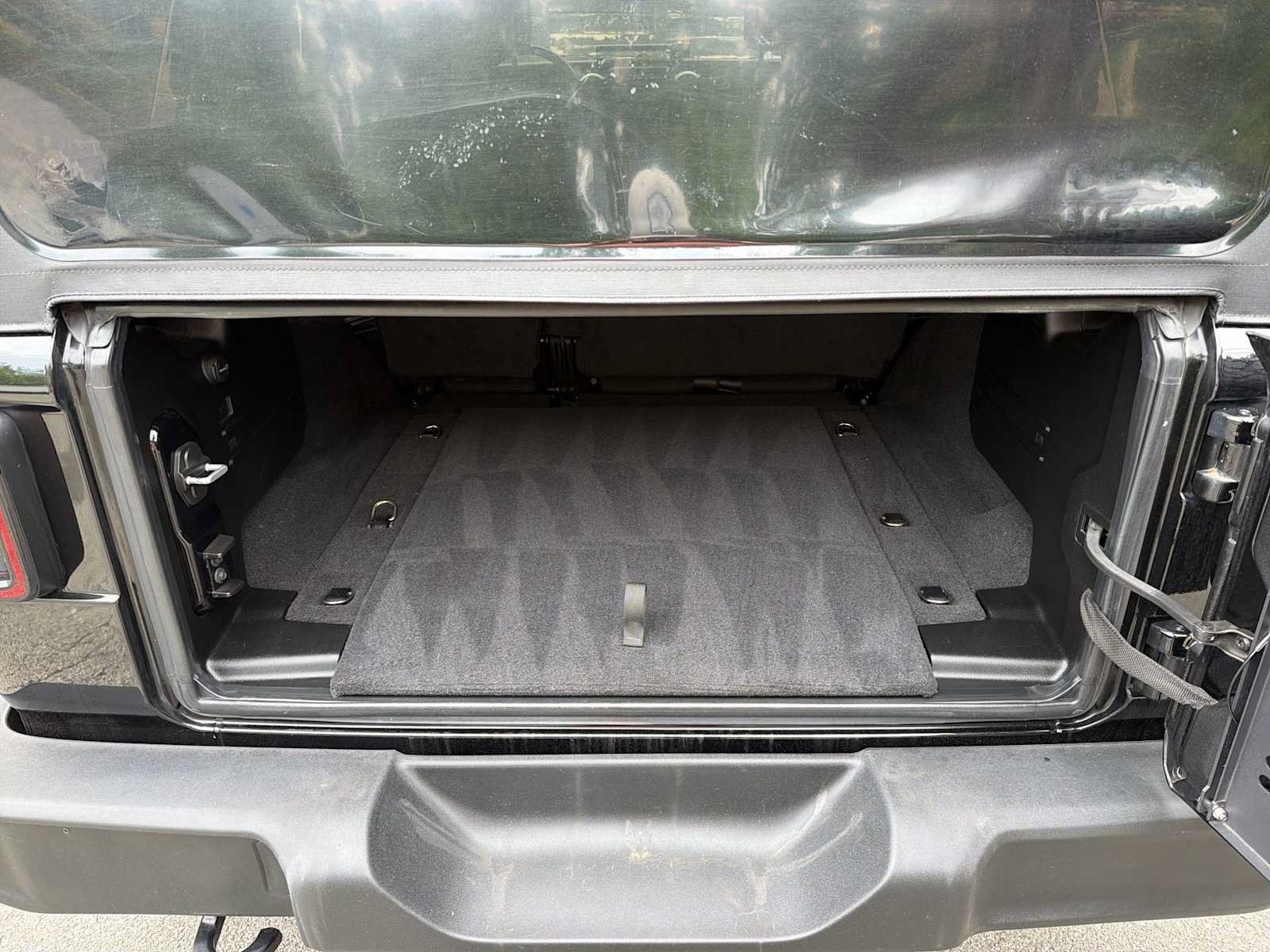 Used 2021 Jeep Wrangler Unlimited Sport AWD/4WD image 24
