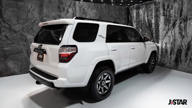Used 2024 Toyota 4Runner TRD Off-Road Premium w/ Moonroof Package image 20