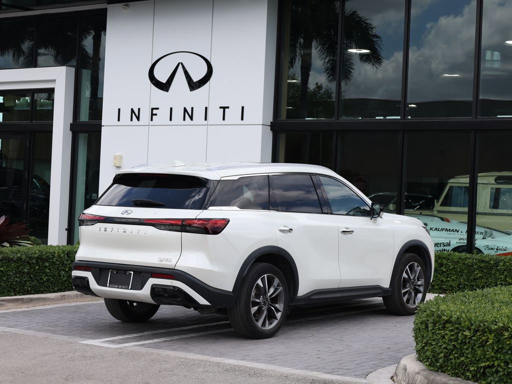 Certified 2023 INFINITI QX60 Luxe image 4