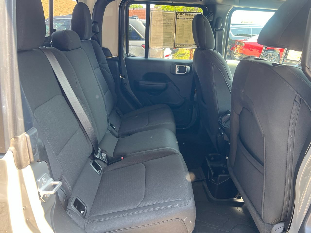 Used 2023 Jeep Gladiator Sport AWD/4WD image 12