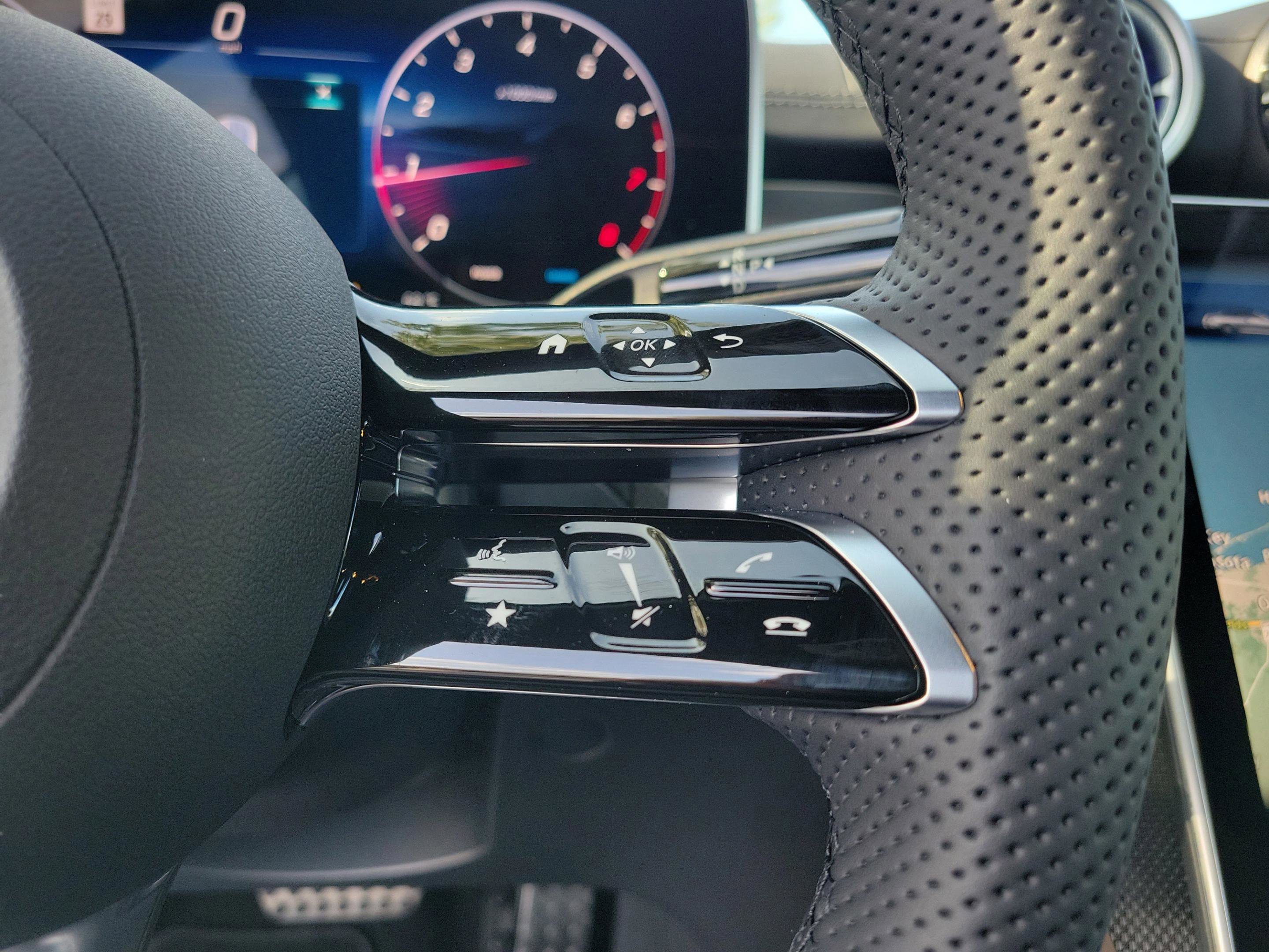 New 2026 Mercedes-Benz CLE 300 4MATIC Cabriolet image 18