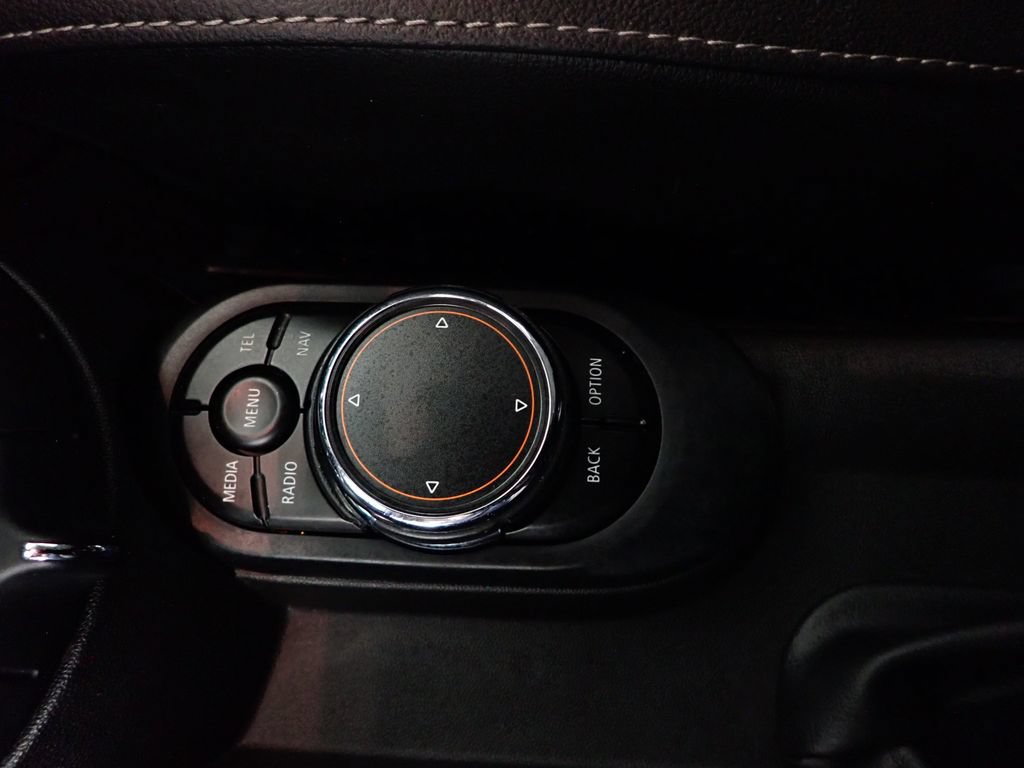 Used 2016 MINI Cooper S FWD image 23