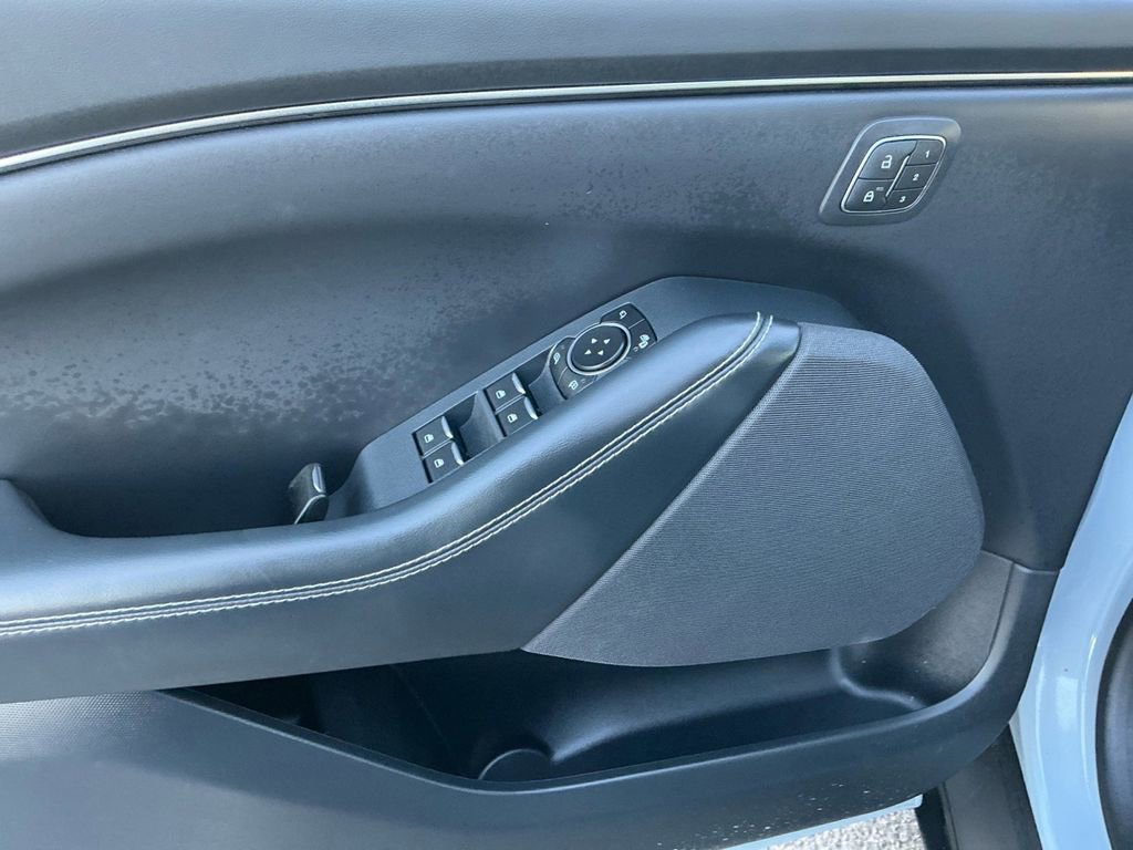 Used 2024 Ford Mustang Mach-E Select w/ Comfort Package Lite image 16