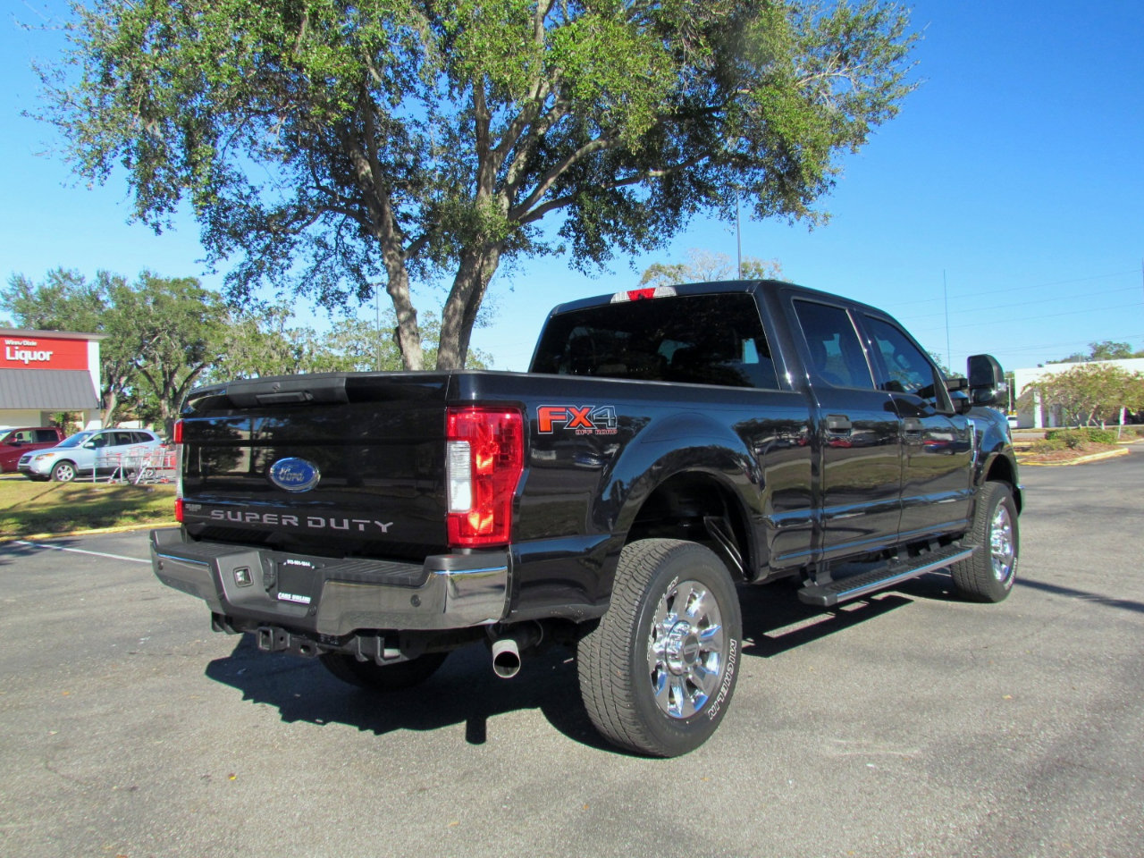 Used 2019 Ford F250 XLT w/ XLT Value Package image 9