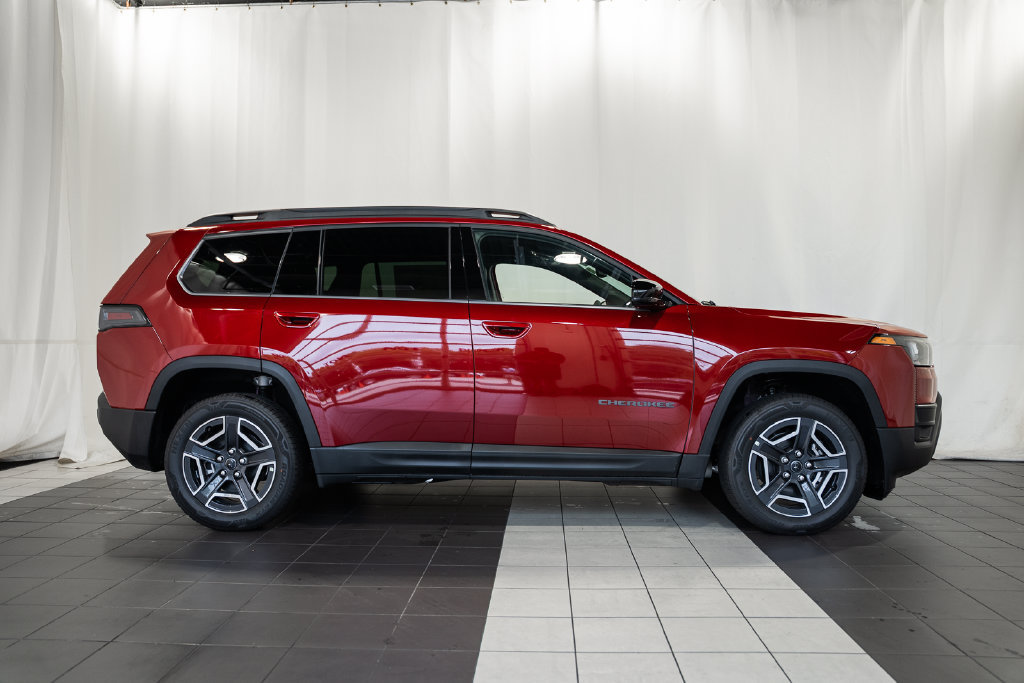 New 2026 Jeep Cherokee Limited AWD/4WD image 3