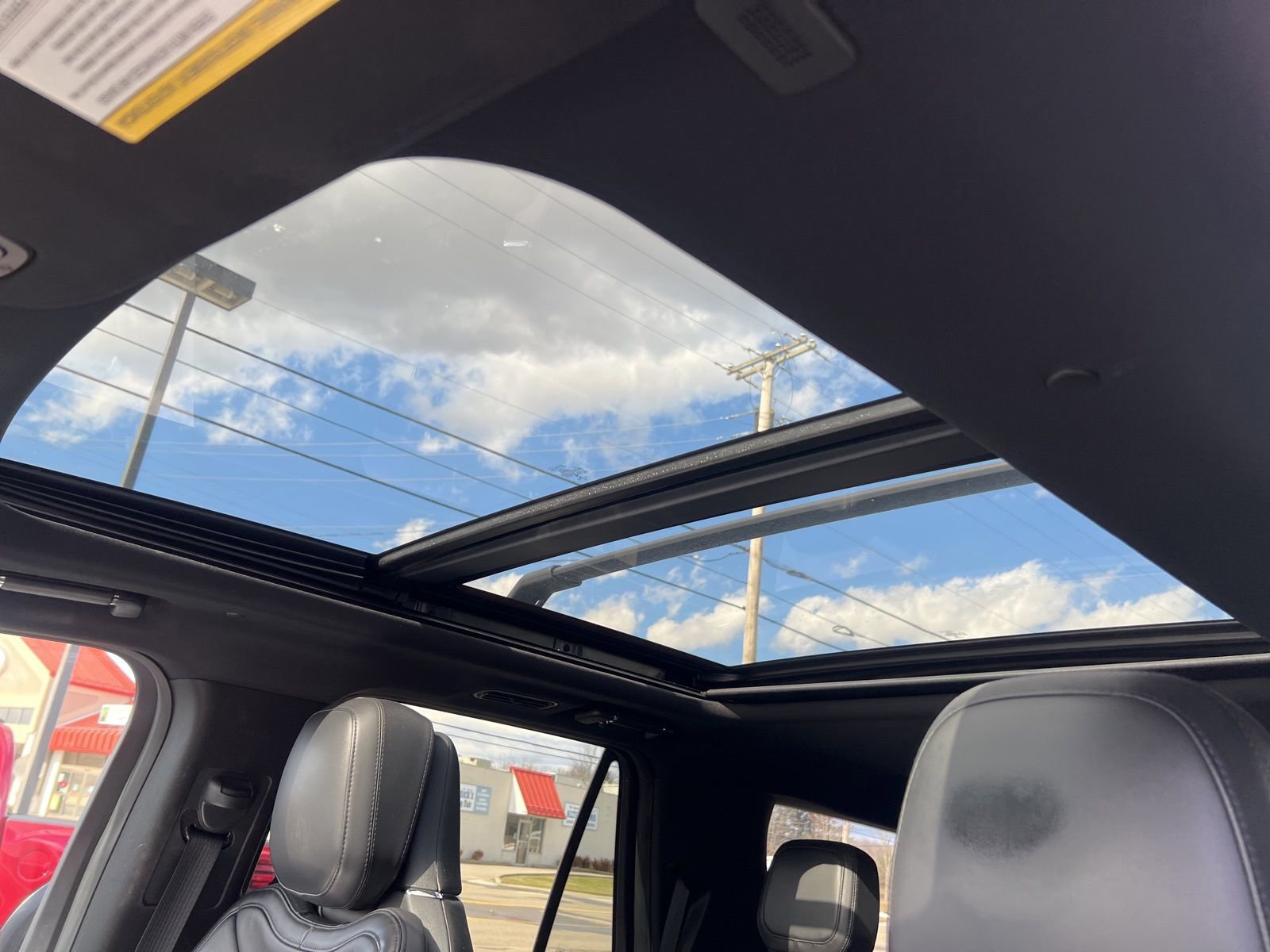 Used 2021 Lincoln Navigator Reserve image 23