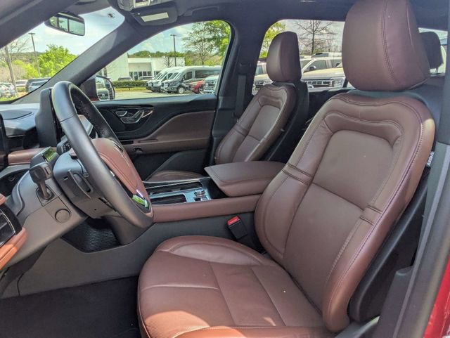 Used 2025 Lincoln Aviator Reserve w/ Jet Appearance Package image 21