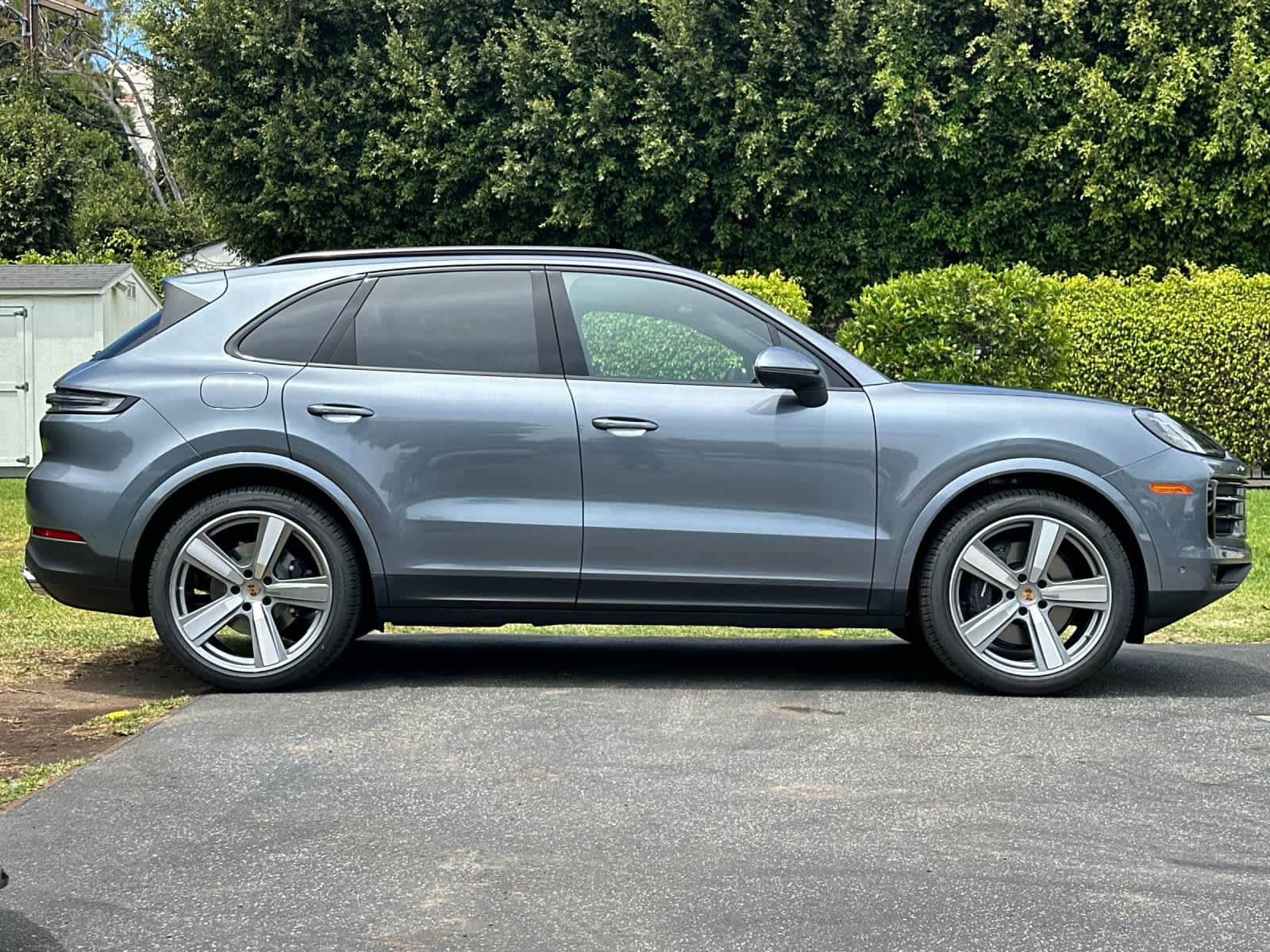 New 2026 Porsche Cayenne AWD/4WD image 9