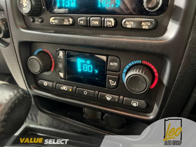 Used 2005 Chevrolet TrailBlazer LT AWD/4WD image 24