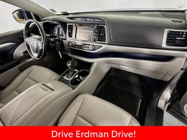 Certified 2018 Toyota Highlander Plus AWD/4WD image 26