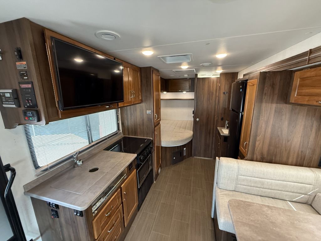 Used 2019 Mercedes-Benz Sprinter 170 image 70