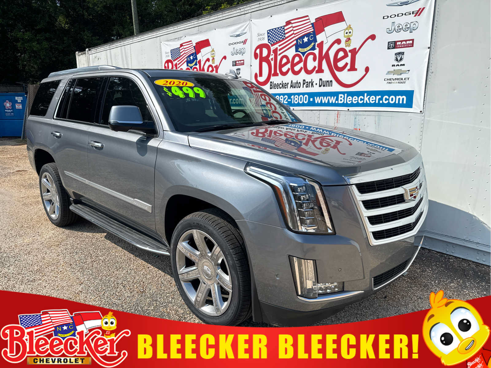 Used 2020 Cadillac Escalade Luxury RWD image 1