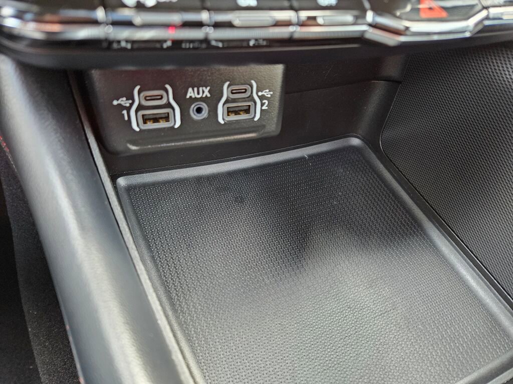 Used 2024 Dodge Durango GT AWD/4WD image 27