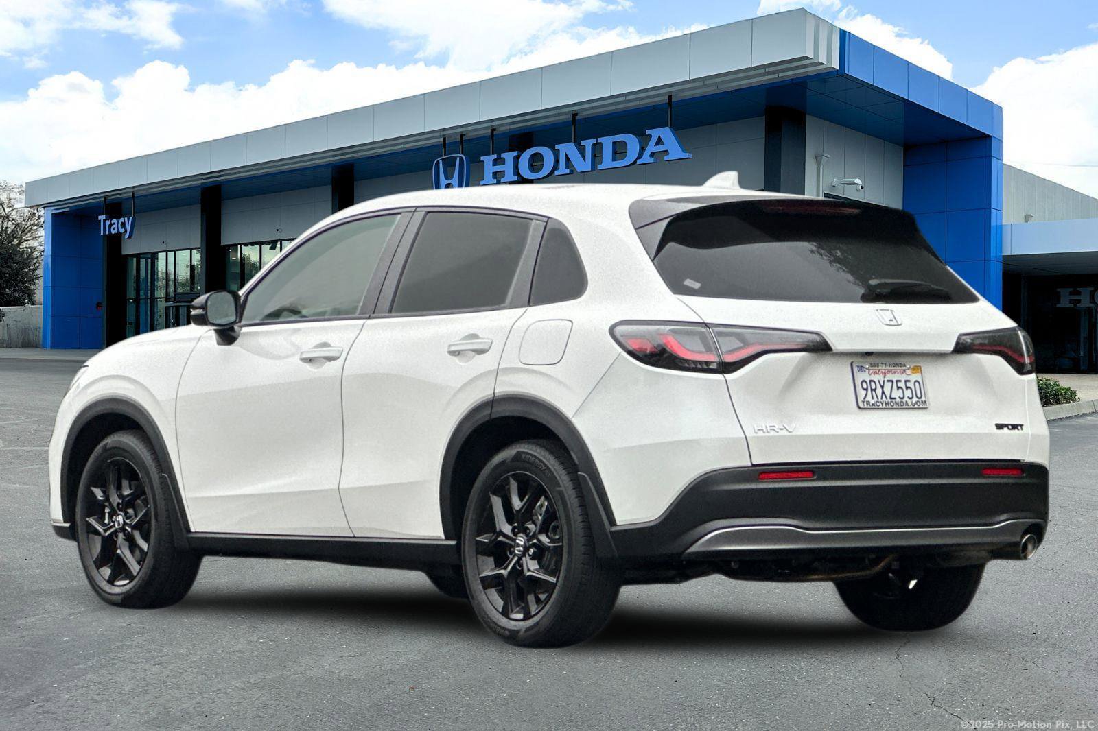 Certified 2025 Honda HR-V Sport image 10