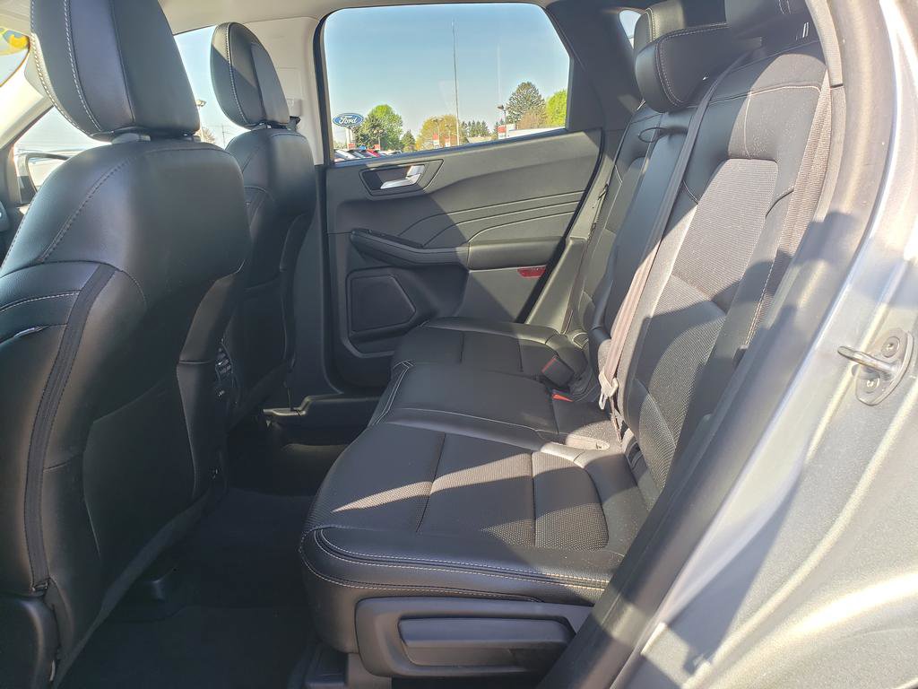 Used 2022 Ford Escape SEL AWD/4WD image 12